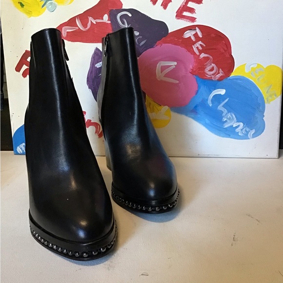 Coach Black Leather Bead Chain Booties Size 11 - Picture 2 of 6